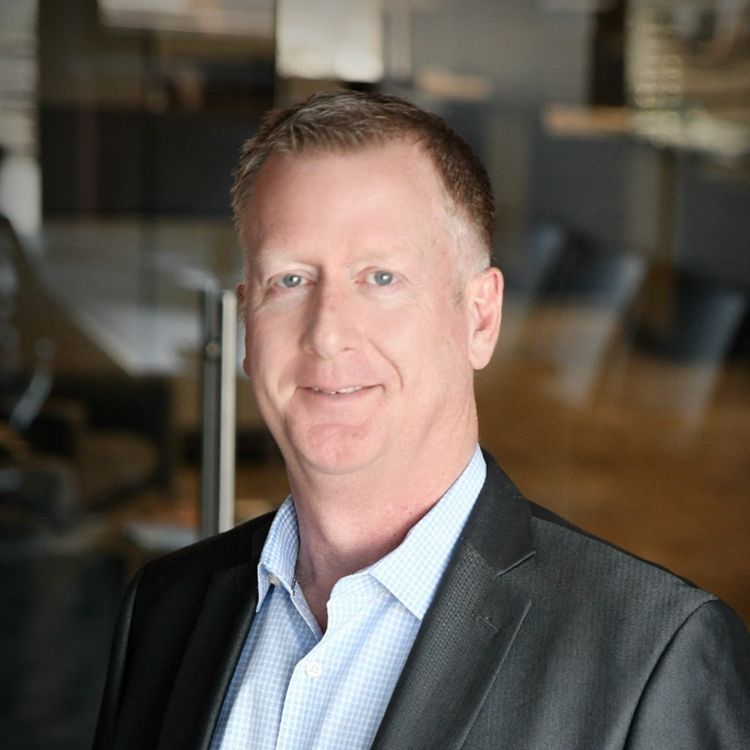 Headshot of Shawn Etheridge